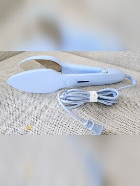 NORI Light Blue Portable  Press Handheld Steam Travel Iron